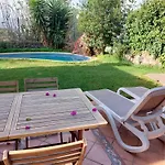 Casa Rural Dona Herminda بيت للعطل *